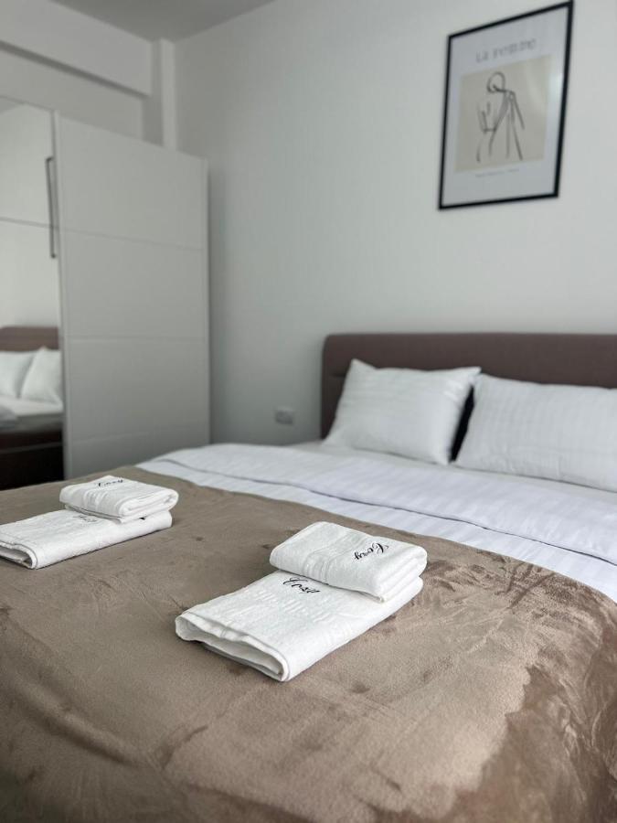 Marvellous Aparthotel With Master Apartments Suceava Exterior photo