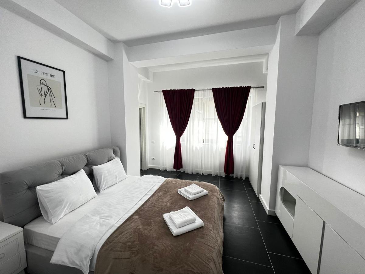 Marvellous Aparthotel With Master Apartments Suceava Exterior photo