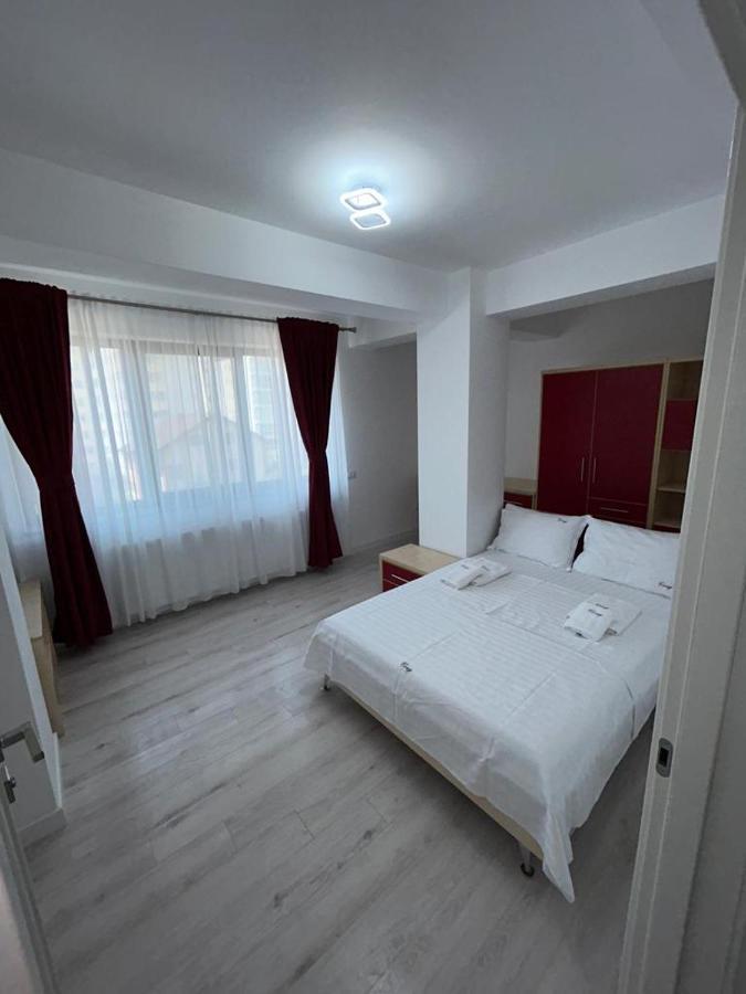 Marvellous Aparthotel With Master Apartments Suceava Exterior photo